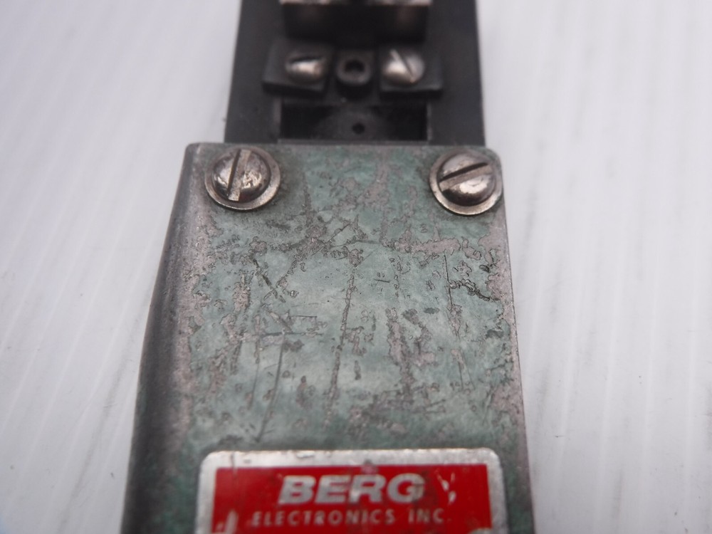 Berg H143 Hand Crimp