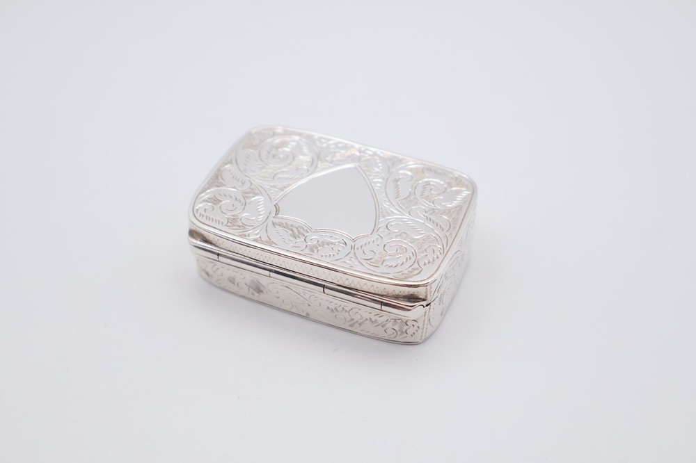Contemporary Solid Silver Snuff Box Hallmarked Sheffield 2002
