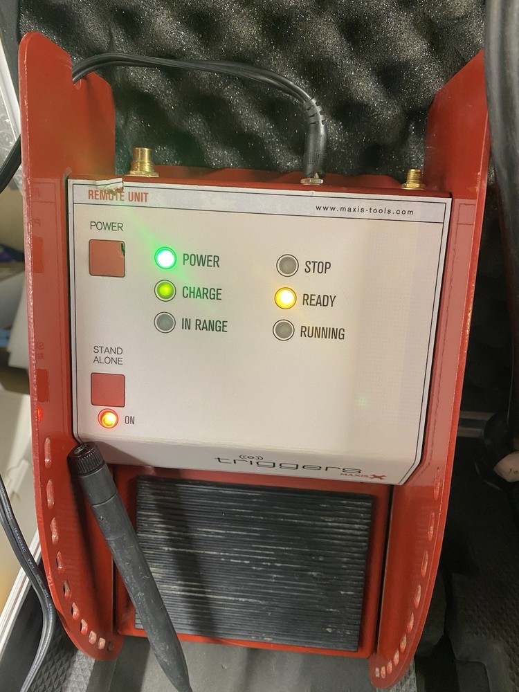 Maxis Triggers Dual Remote Foot Switch System Tugger/Puller