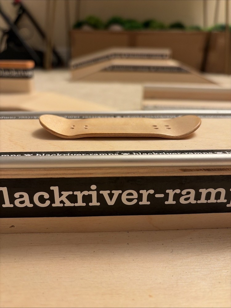 32mm Professional Wooden Fingerboard