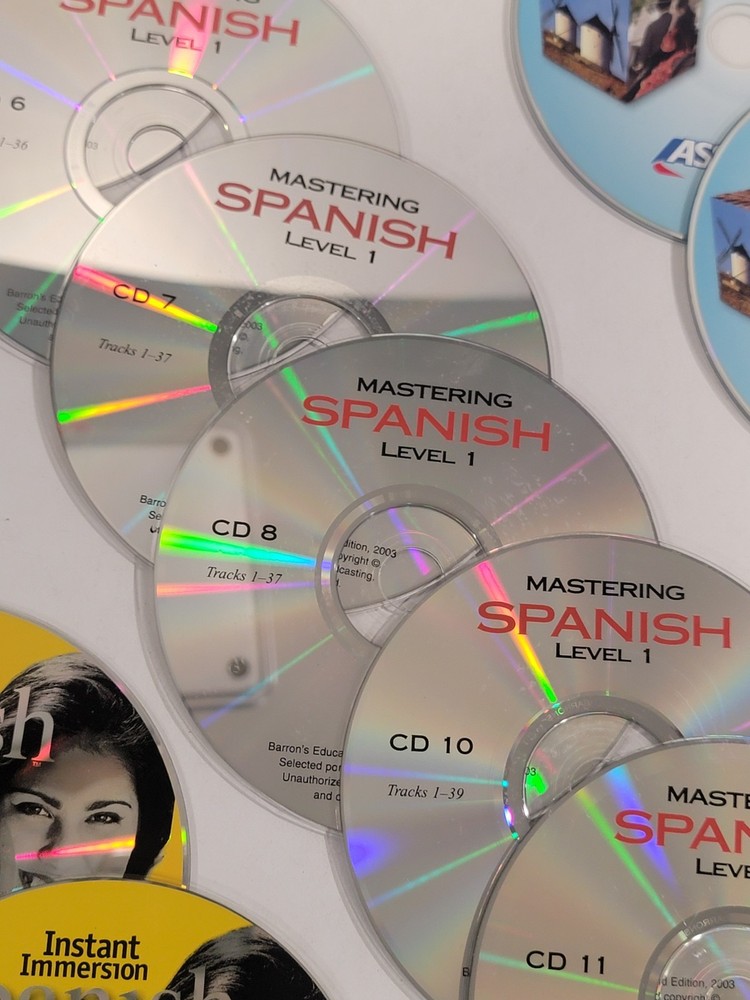 35 Spanish Loose Language PC CD-ROMs & Audio CDs - Living Language Learning