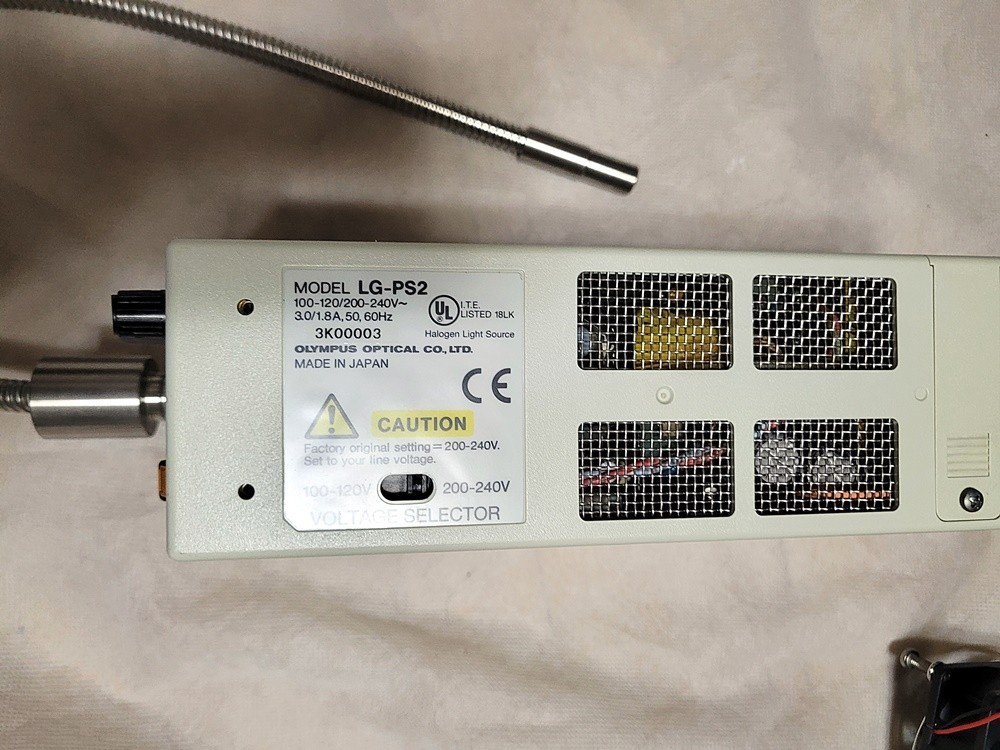Olympus LG-PS2 Halogen Light Source with Fiber Light Guide