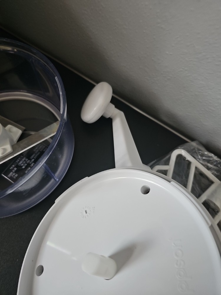 Salsa Master by Kitchenmate | Salsa Maker | As Seen On TV Manual Food Processor