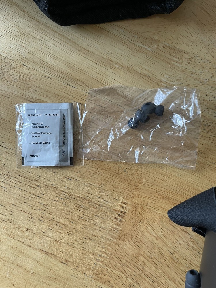 DREAM VISION VIRTUAL REALITY SMARTPHONE HEADSET NEW OPENED BOX