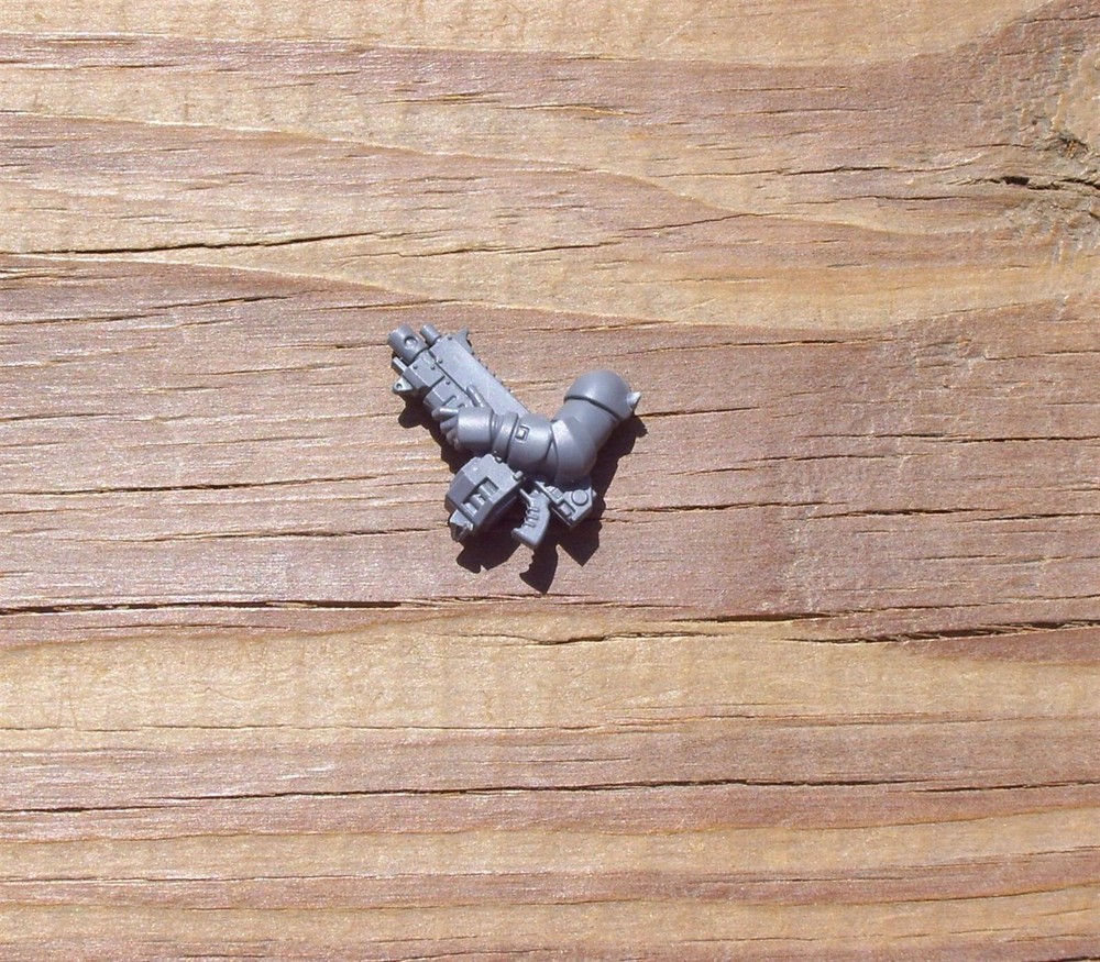 40K Space Marines Primaris Intercessors Sgt Left Arm Cradled Auto Rifle Bits