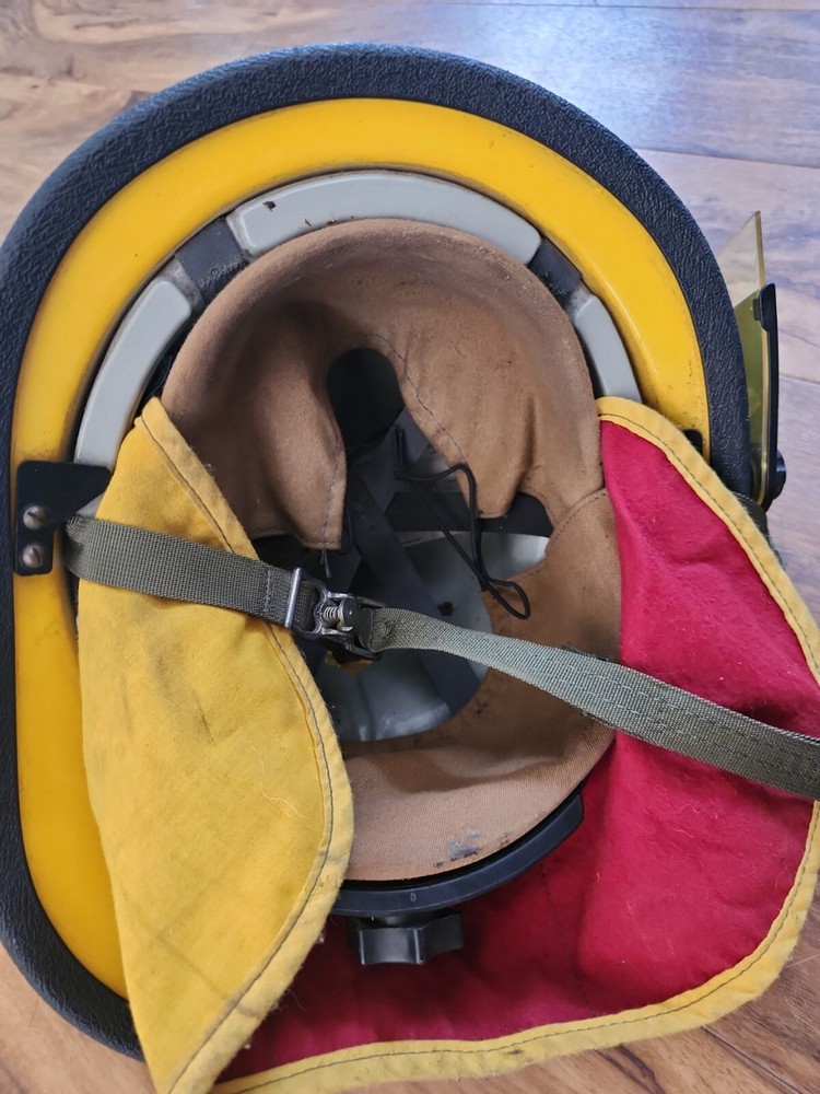 Cairns & Brother Fireman Engineer Helmet Fire Fighter 660C PreOwned