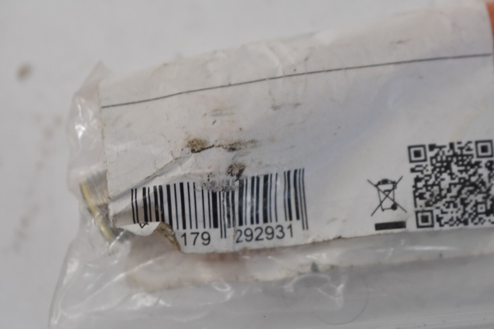 IFM TM5601 Temperature Sensor w Process Connection Electronic Genuine OEM