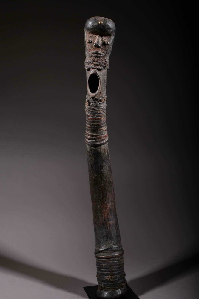 African Art Oliphant Dan 368