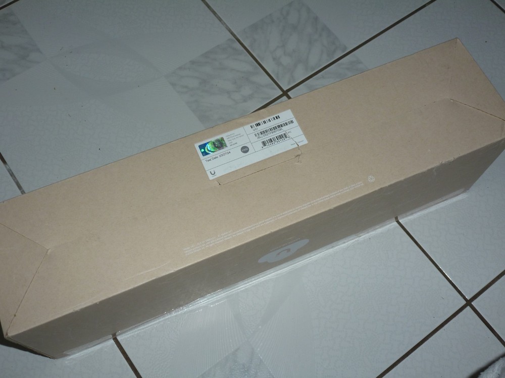Ubiquiti UniFi Cable Internet Modem Multi GB (UCI) - Open Box!!