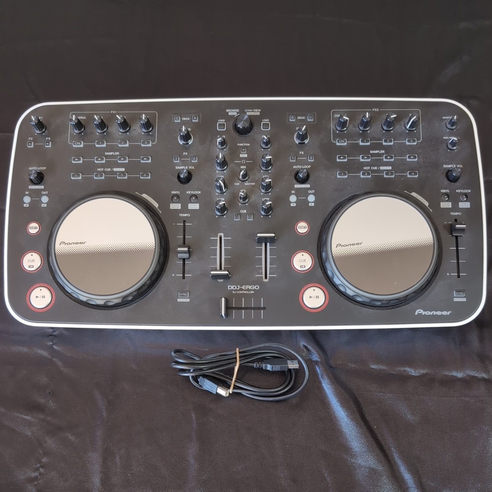 Pioneer DDJ-ERGO-V Digital DJ Controller