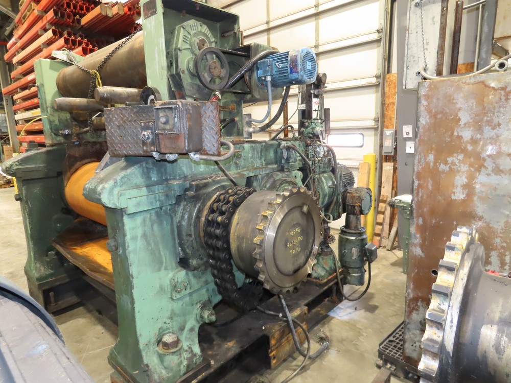 Eemco Rubber Mixing Roll Mill 22"x 60" Rollers 200Hp 3PH Control Panel