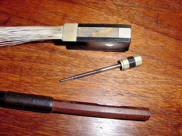 VINTAGE GERMAN VIOLIN BOW EARLY TO MID 20TH C MARKED GERMAN