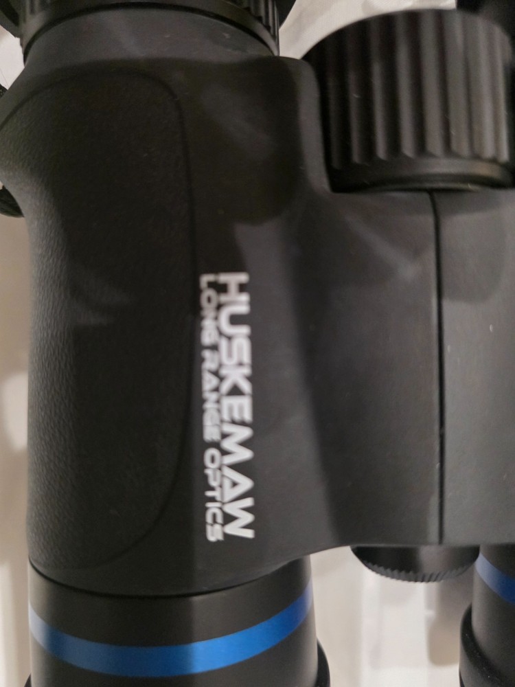 Huskamaw Blue Diamond HD 10X 42 Binocular
