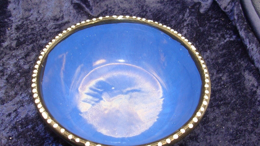 FESTIVE POTTERY BOWL~ 6.75”d x 3” ~ Very Great Condition ~