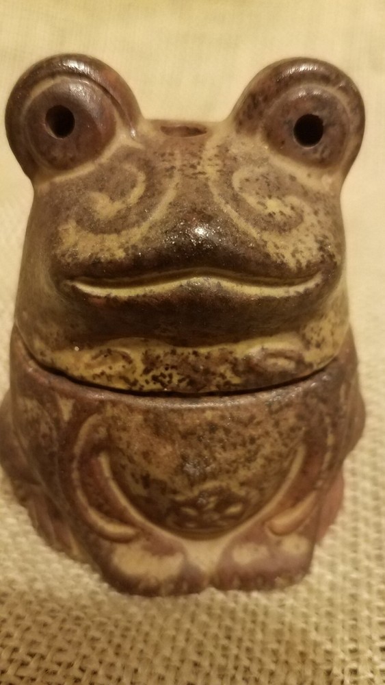 Vintage MCM 5 Hole 2 Piece Frog/Toad Pottery Incense Burner
