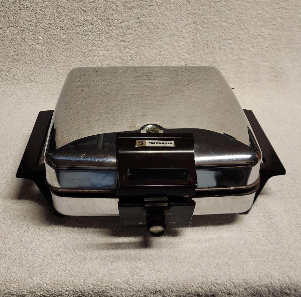 Toastmaster 269 Waffle Maker Baker Griddle Press Reversible Plates Tested Works