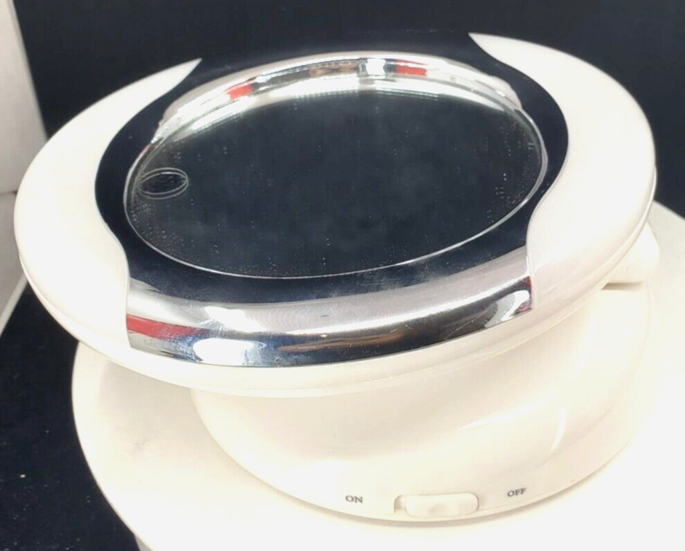 Magna Brite 5x magnifying mirror -New