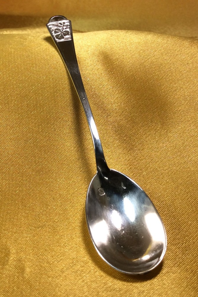 Vintage Antique Fine Sterling Silver 3 Leaf Clover Spoon