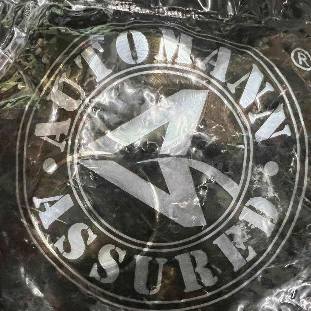 1-1/2'' Diameter Greasing Cap Threaded With Zerk Fitting