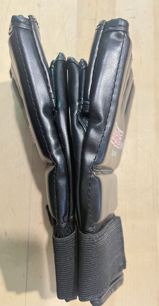 Kickboxing Boxing MMA Training Gear - Punch Mitt/Pad PU Leather Half Mitts NICE!