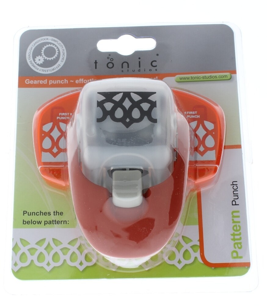 Tonic Studios Simplicity Pattern Paper Punch Delicate Lattice Border