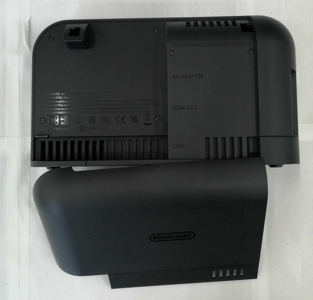 Nintendo SWITCH BEE-001 Console Gaming Device New