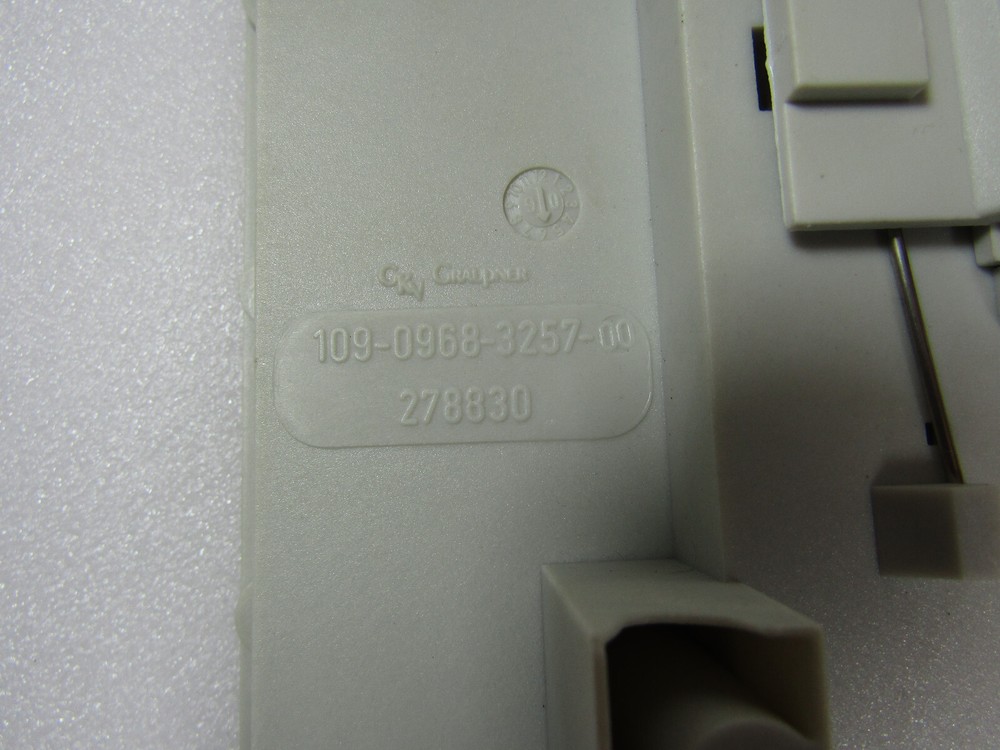 Bosch REXROTH RMB02 2-04 BASE MODULE UNIT NEW