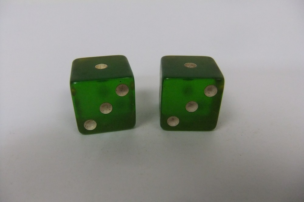 Green Translucent Bakelite Cheater Dice 9/16”