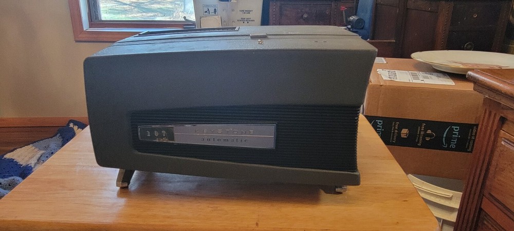 Vintage Keystone K107 8mm Projector+ K811 8mm Camera Bundle both work
