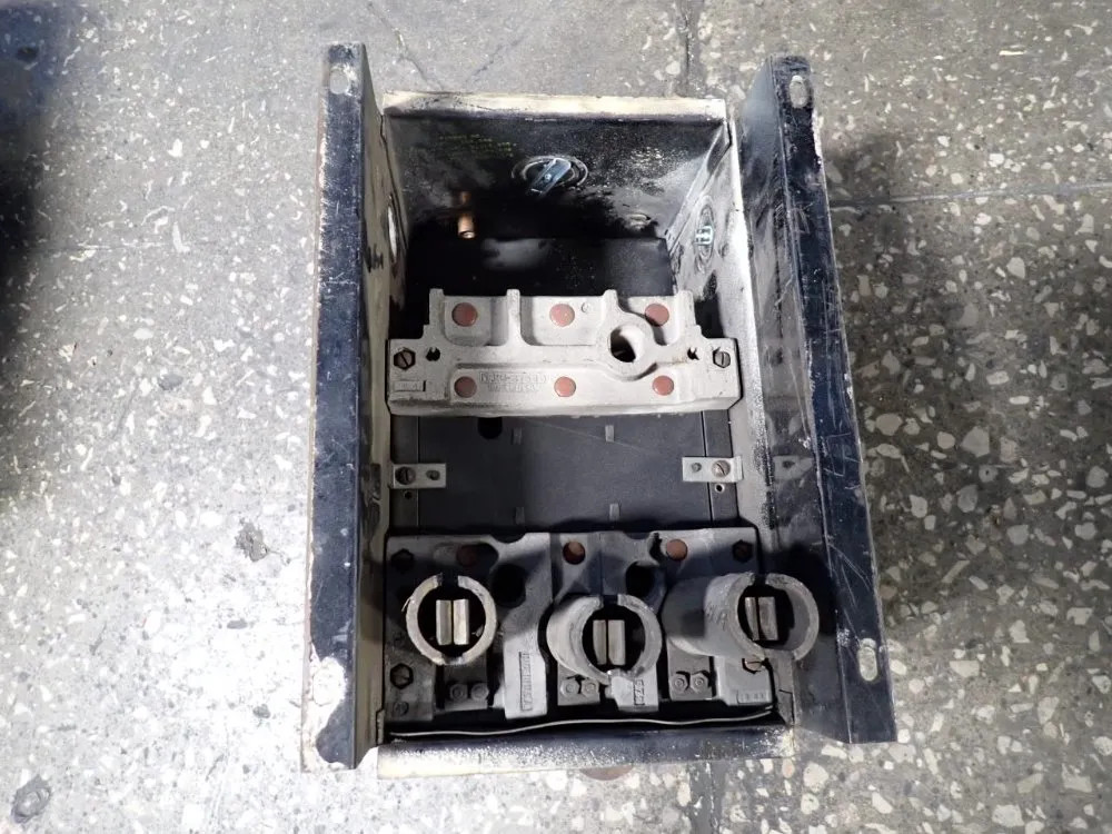 BUS PLUG 08250880596