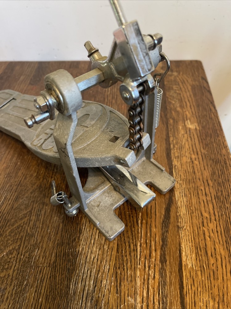 CB DRUMS BASS DRUM PEDAL