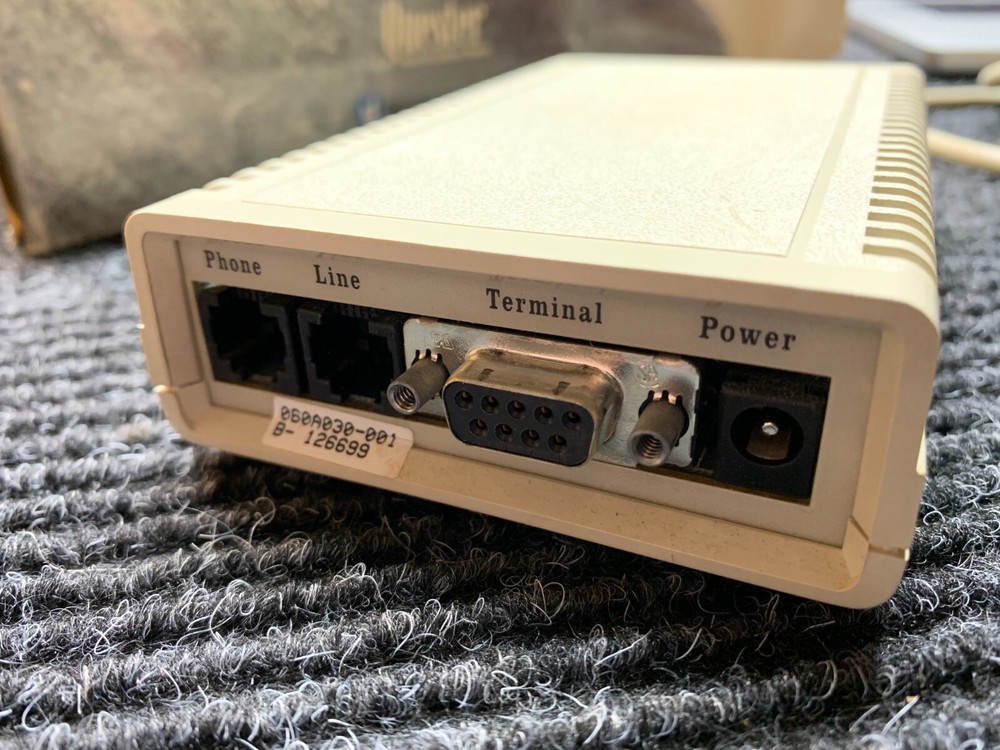 General DataComm Quester v.34 Data/Fax External Modem - Tested