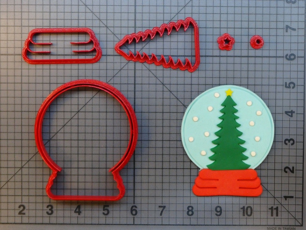 Christmas Snow Globe 266-A257 Cookie Cutter Set