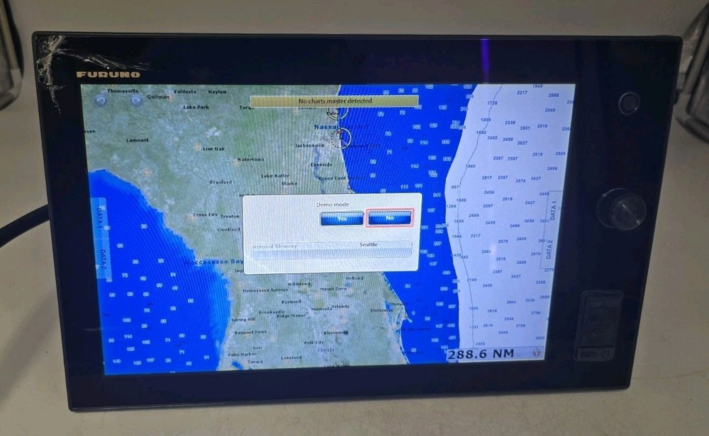 Furuno TZT14 *Cracked Screen* Multi Function Display 14" LCD Operable