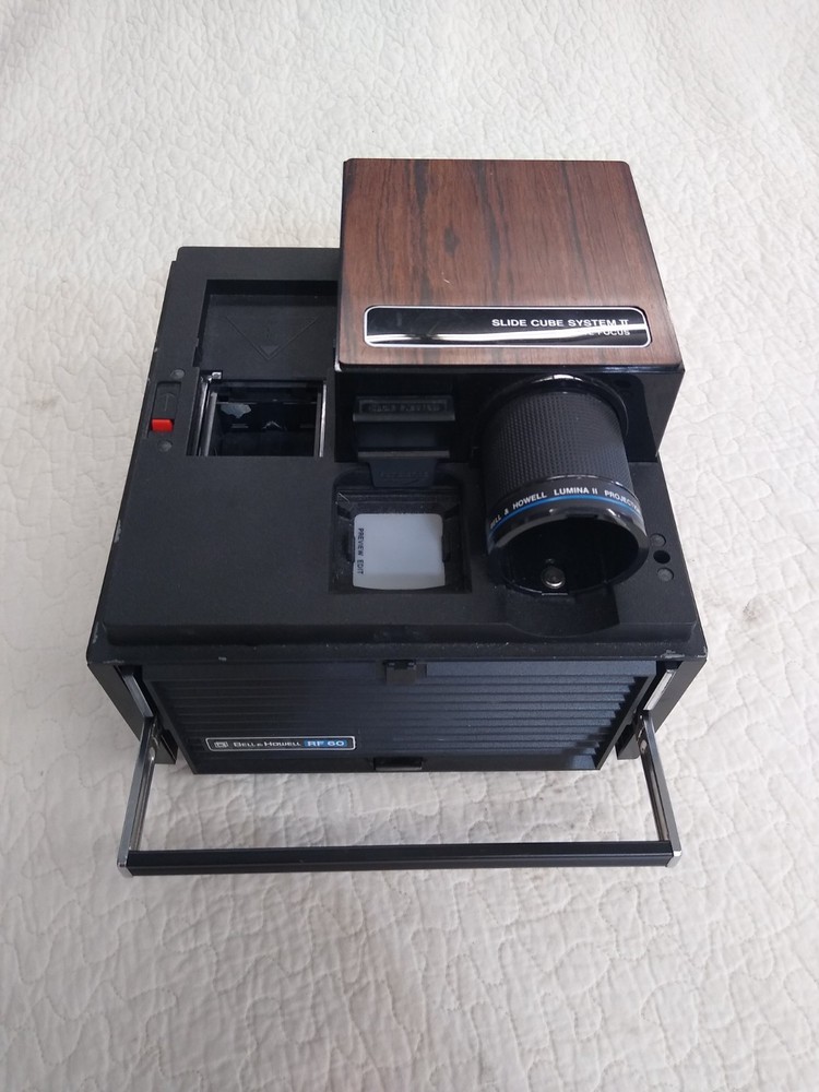 Vintage Bell & Howell RF 60 slide projector cube