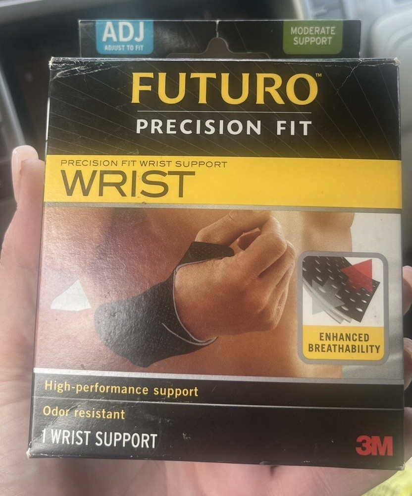 FUTURO Sport Black Adjustable Wrist Support 3M - NEW Moderate Support