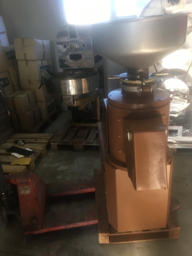 Petroncini industrial coffee grinder