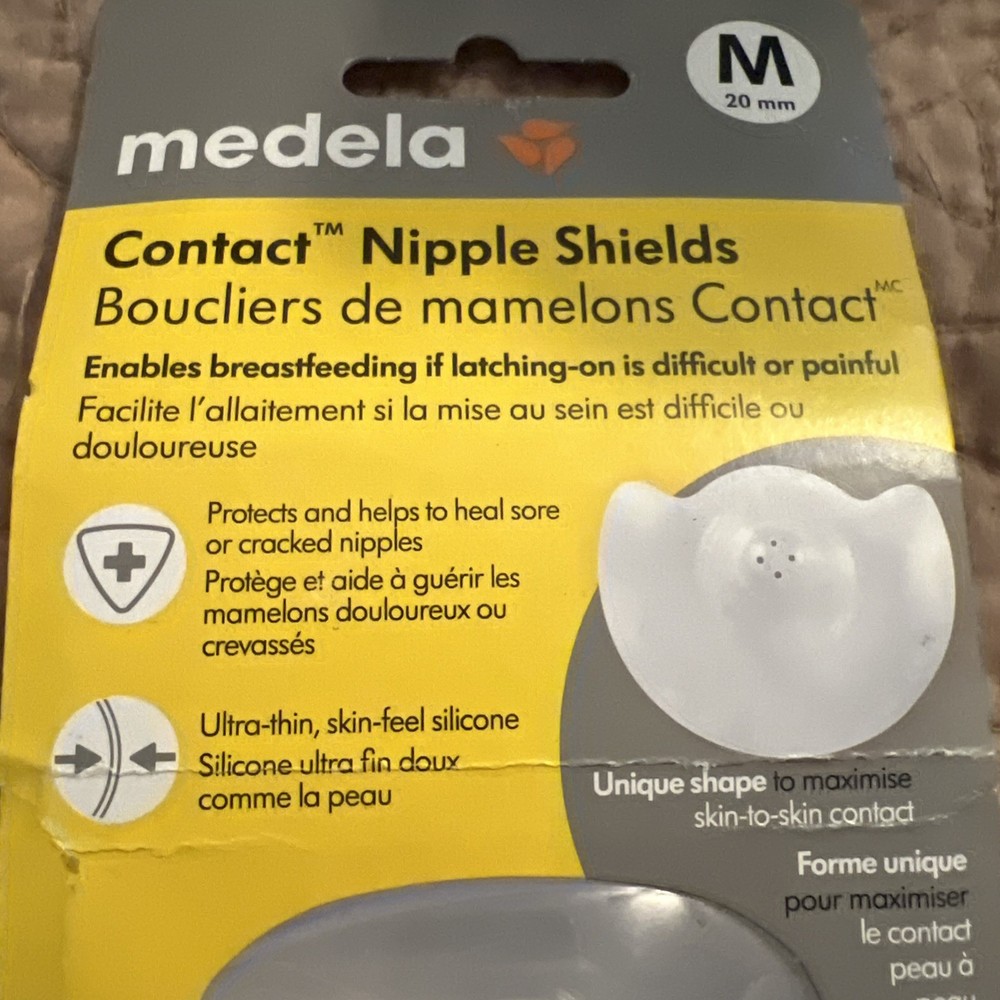 Medela Contact Nipple Shields Medium 20mm 2 Pack with Case