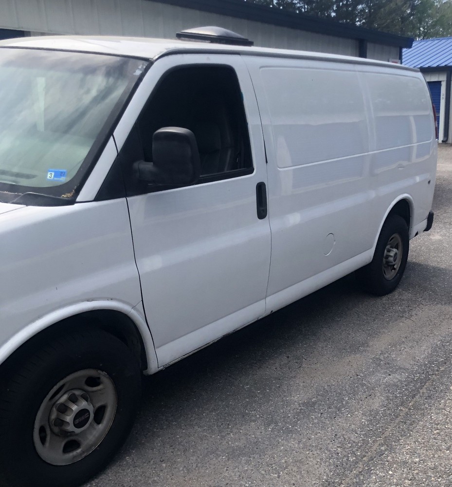 Carpet cleaning van with hydromaster 318