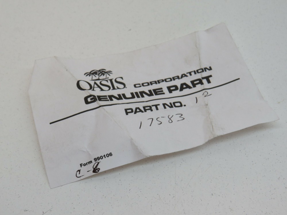 Oasis 17583 Nut for Drinking Fountain