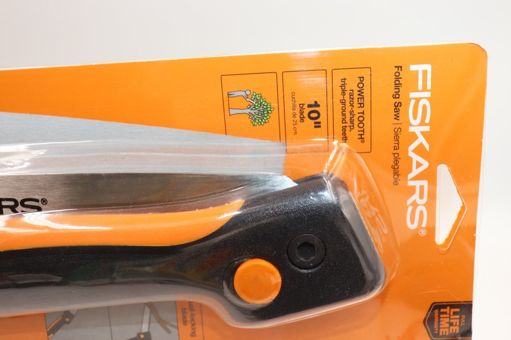 Fiskars 10” Blade Folding/Locking Power Tooth Pruning Saw