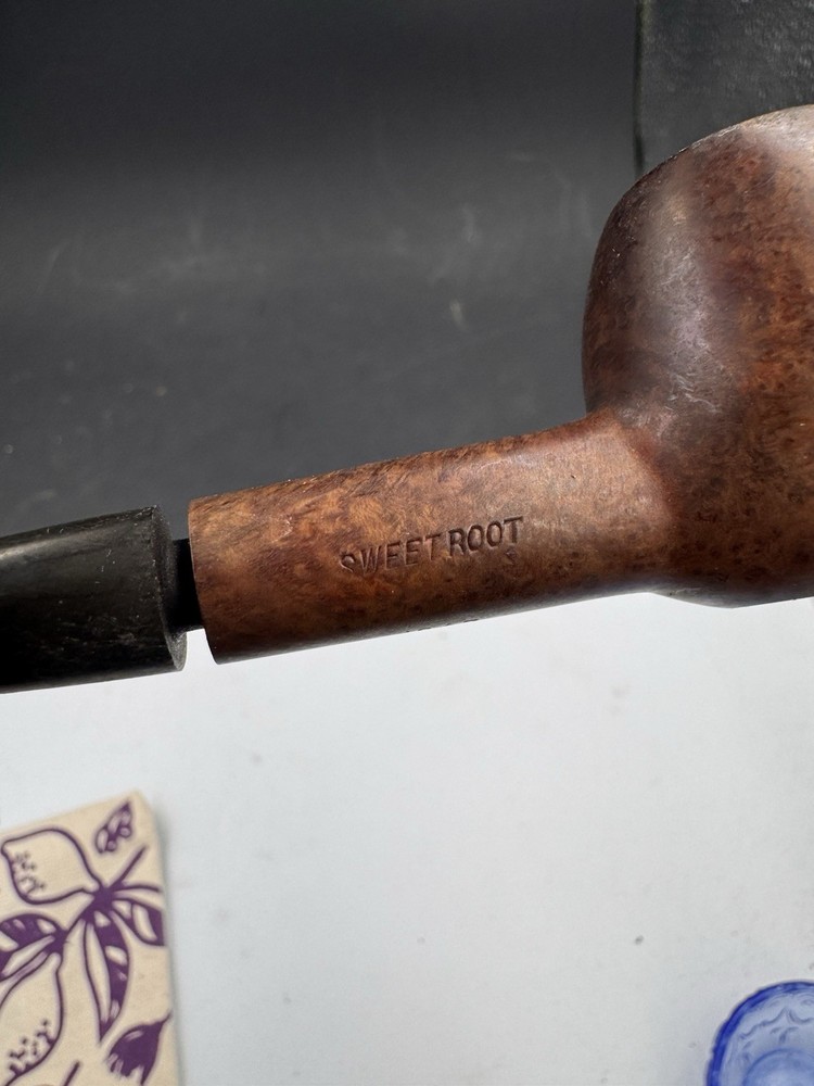 "The Pipe Maker" Imported Briar Estate Pipe