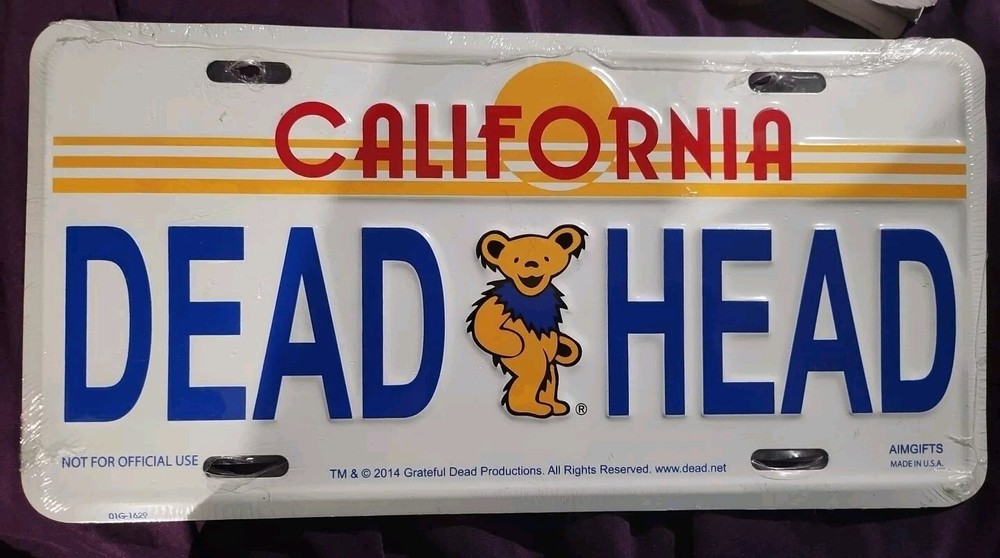 GRATEFUL DEAD LICENSE PLATE- CALIFORNIA DEAD HEAD