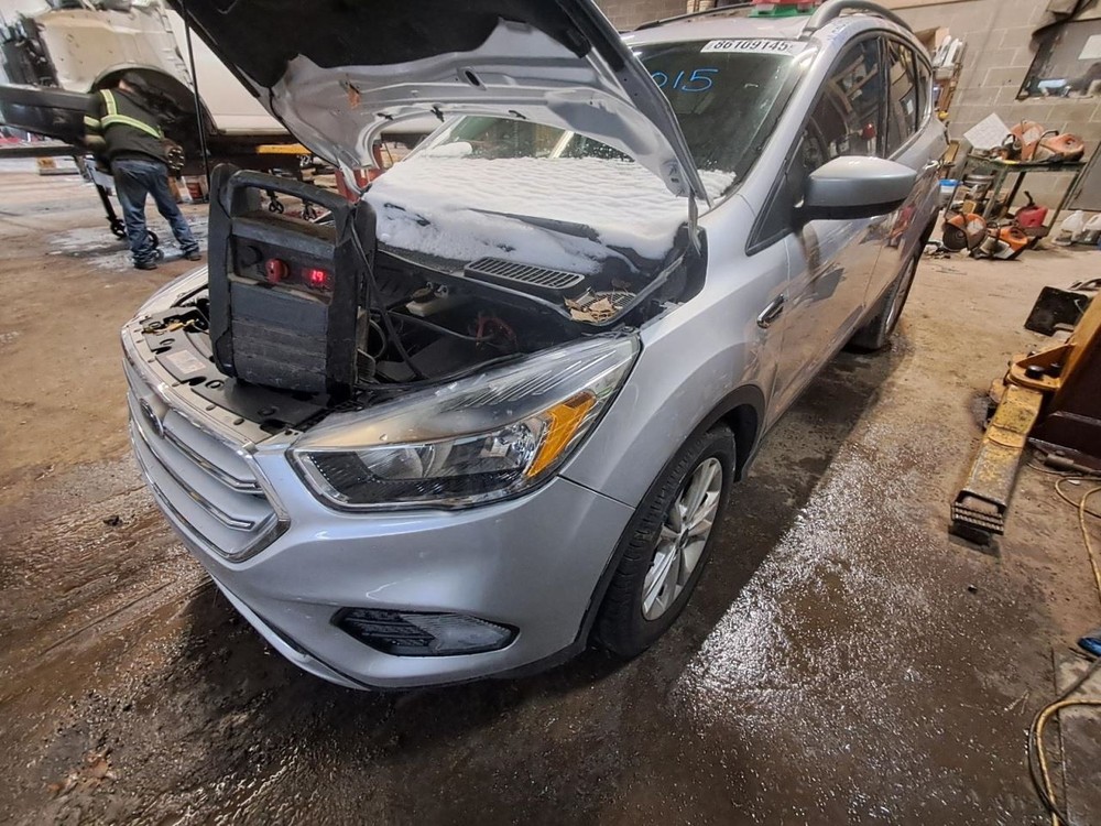 2018 Ford Escape 4.2 Screen Display - Used, No Anti-Theft Code, Reprogram Needed