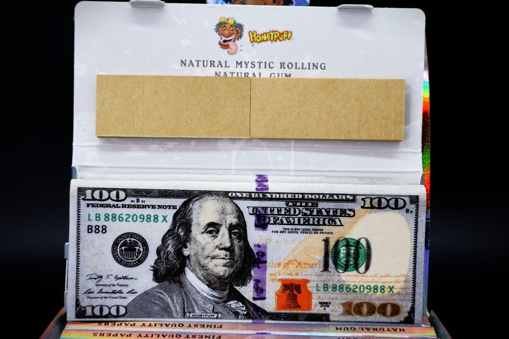 24- Pack $100 Cigarette dollar bill rolling papers (72 papers) plus Tips !