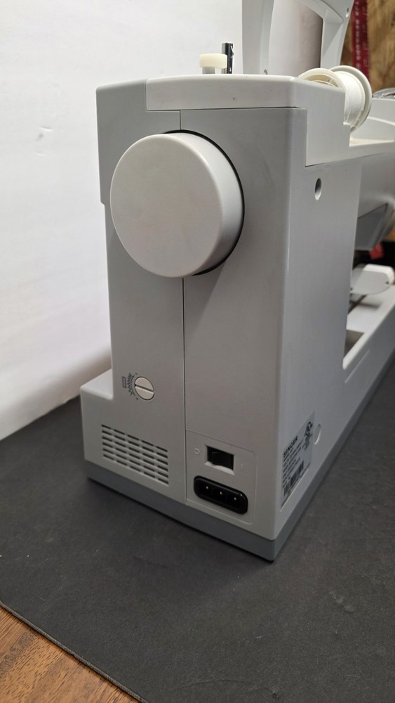 SINGER Model 4411 Heavy Duty Sewing Machine