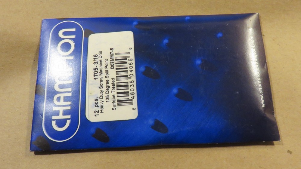 New - 12 pieces Stubby 3/16 135 Degree Champion 1705 Split Point Drill Bits