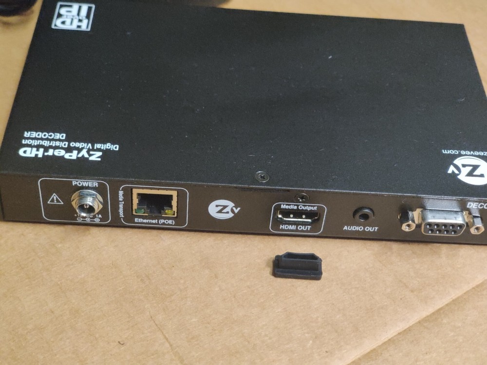 ZeeVee ZYPERHD-X ZyPerHD Digital Video Distribution Decoder