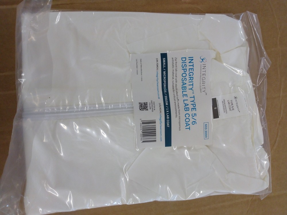 Integrity brand disposable zip front white lab coat size Small. 50/cs 603-3000