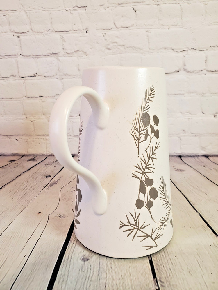 Bee & Willow Prescott Large 60oz Stoneware Serving Pitcher Off-White